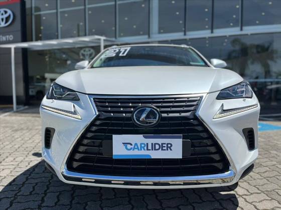 LEXUS NX 300h 2.5 16V VVT-I HYBRID LUXURY CVT AWD LEXUS NX 300h 2.5 16V VVT-I HYBRID LUXURY CVT AWD